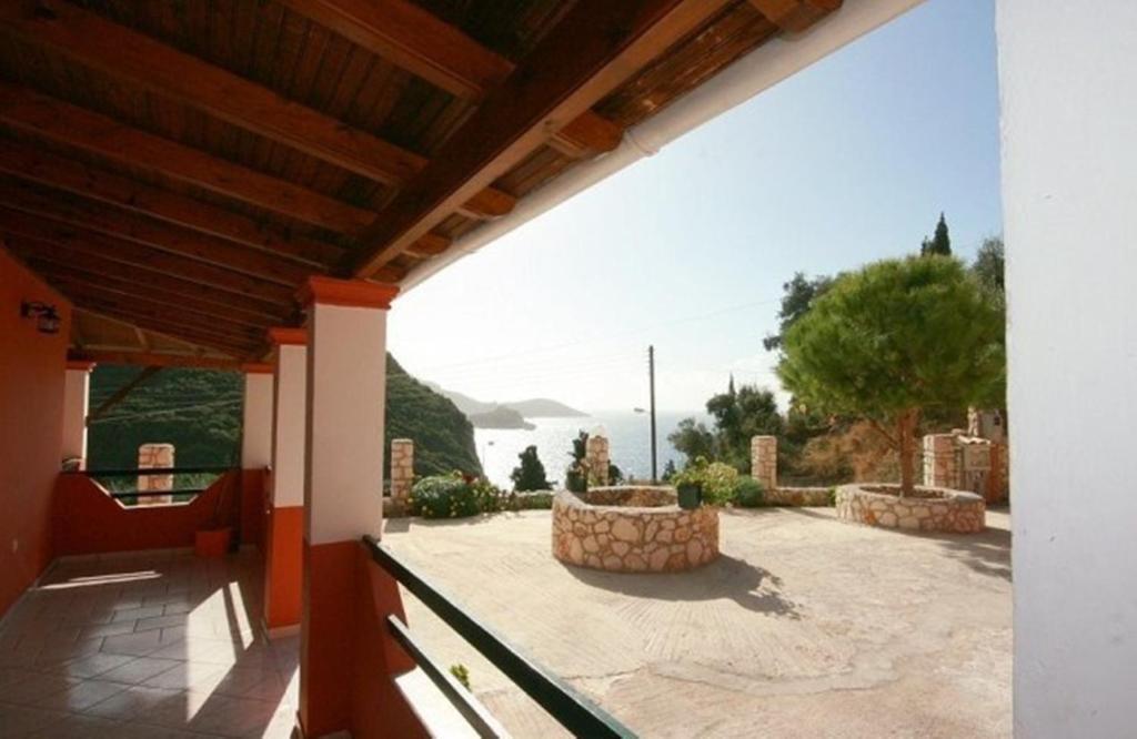 Paleopalace باليوكاستريتسا المظهر الخارجي الصورة