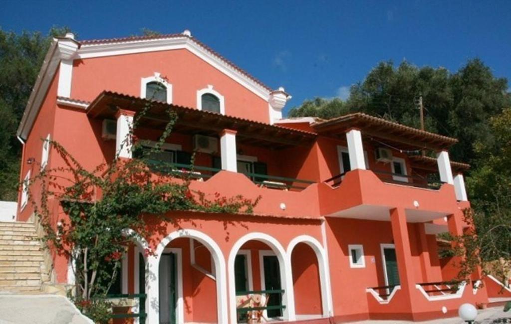 Paleopalace باليوكاستريتسا المظهر الخارجي الصورة